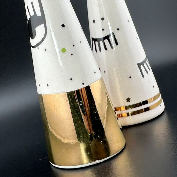 Two (2) Ceramic Porcelain Decorative Jewelry Ring Cone Holders Eye Eyelash 4.75" - Picture 4 of 7